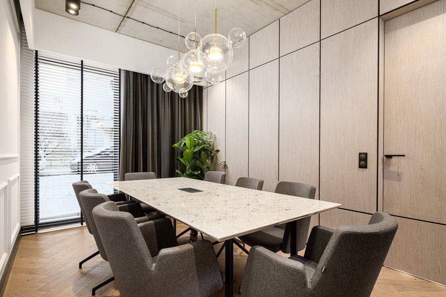 Colonial White Sensa Colonial White Sensa